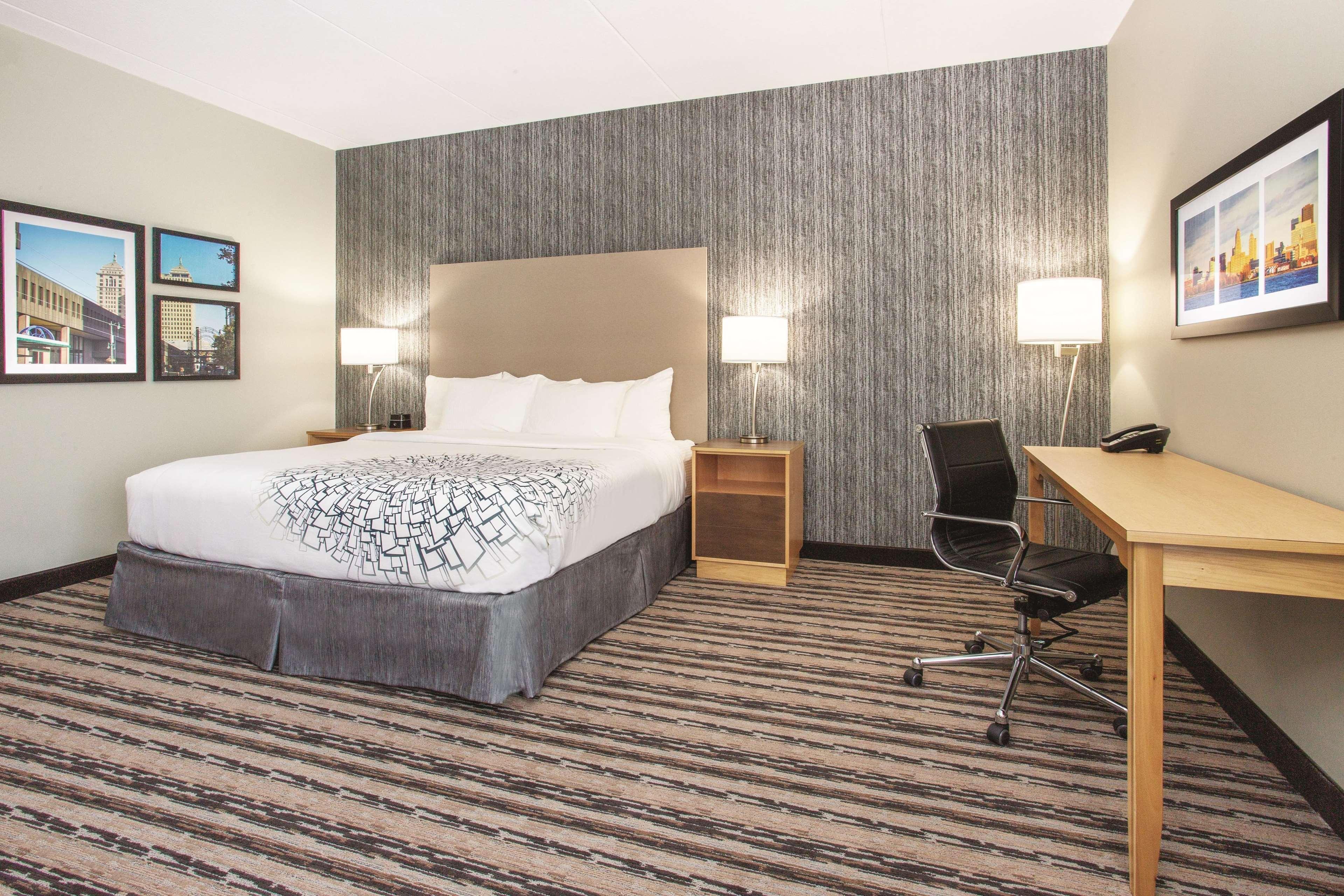 La Quinta By Wyndham Buffalo Amherst Εξωτερικό φωτογραφία